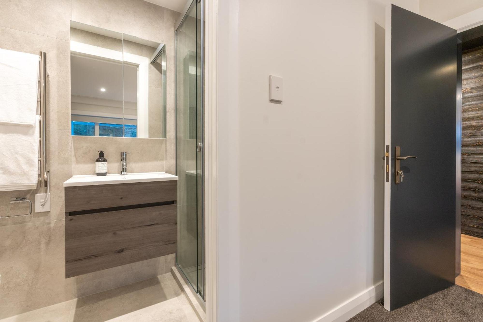 The Village Reserve Boutique Accomodation Auckland Exterior foto